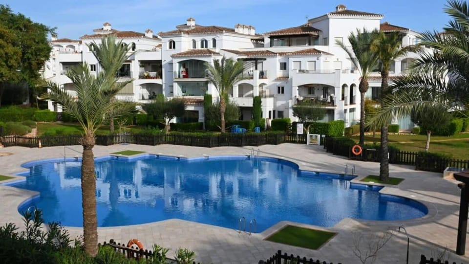 Apartment with pool & golf views - ER2113LT Apartment in Region of Murcia