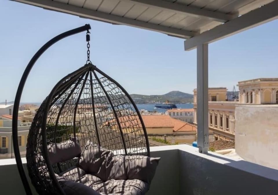 BYZANTIUM Suite with view Apartment in Decentralized Administration of the Aegean