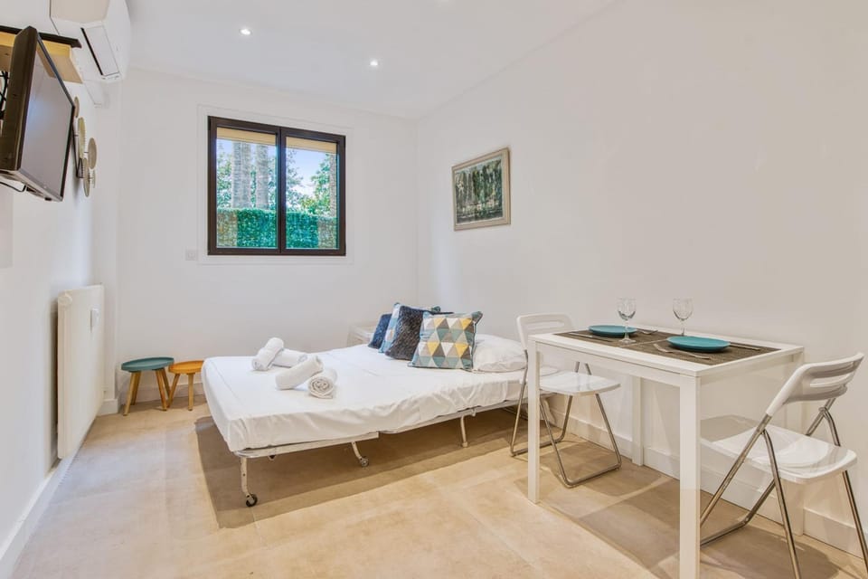 Studio Lys - Welkeys Apartment in Cannes
