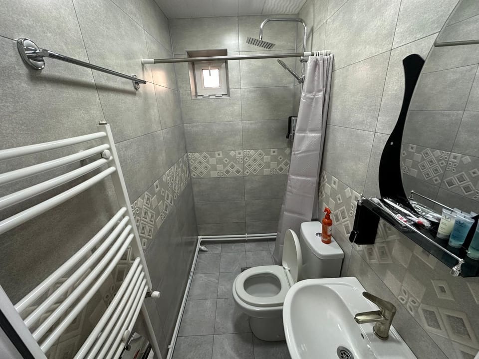 Toilet, Bathroom