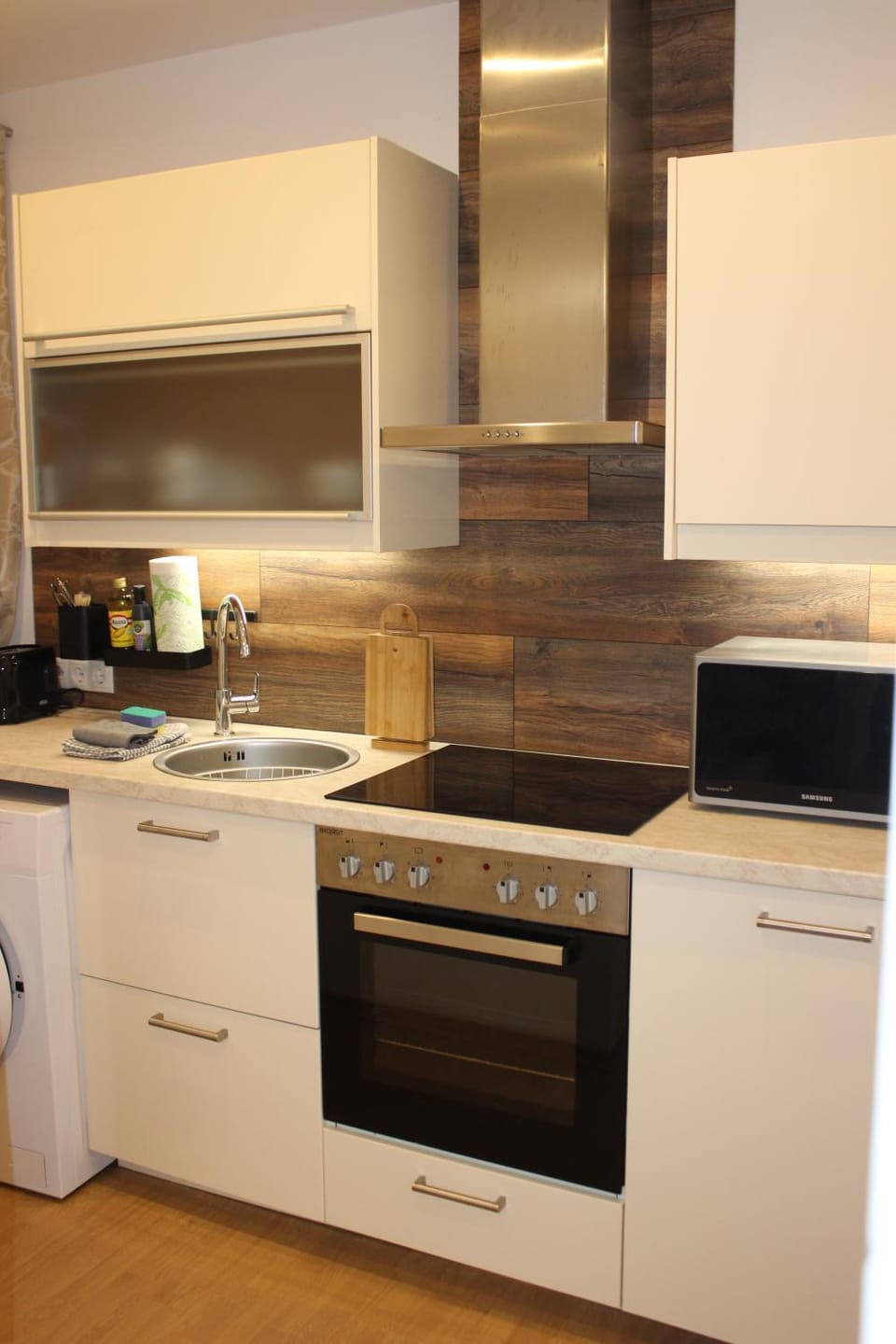 Kitchen or kitchenette, minibar, pet friendly, stove, toaster