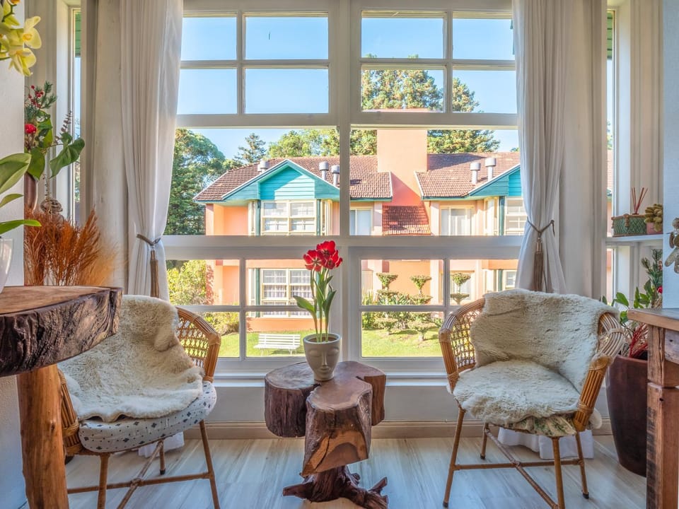 Balcony/Terrace, Garden view