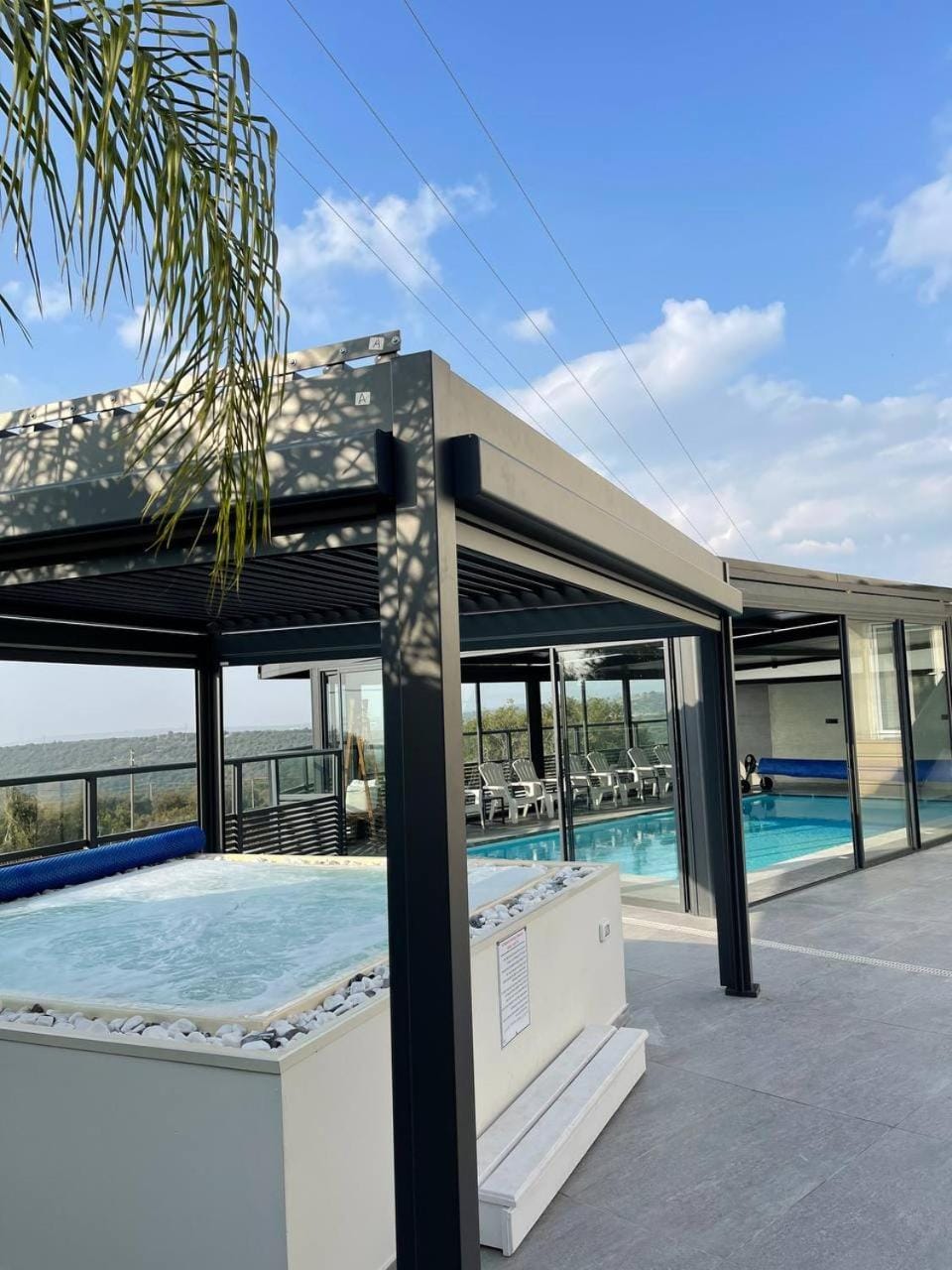 Swimming pool