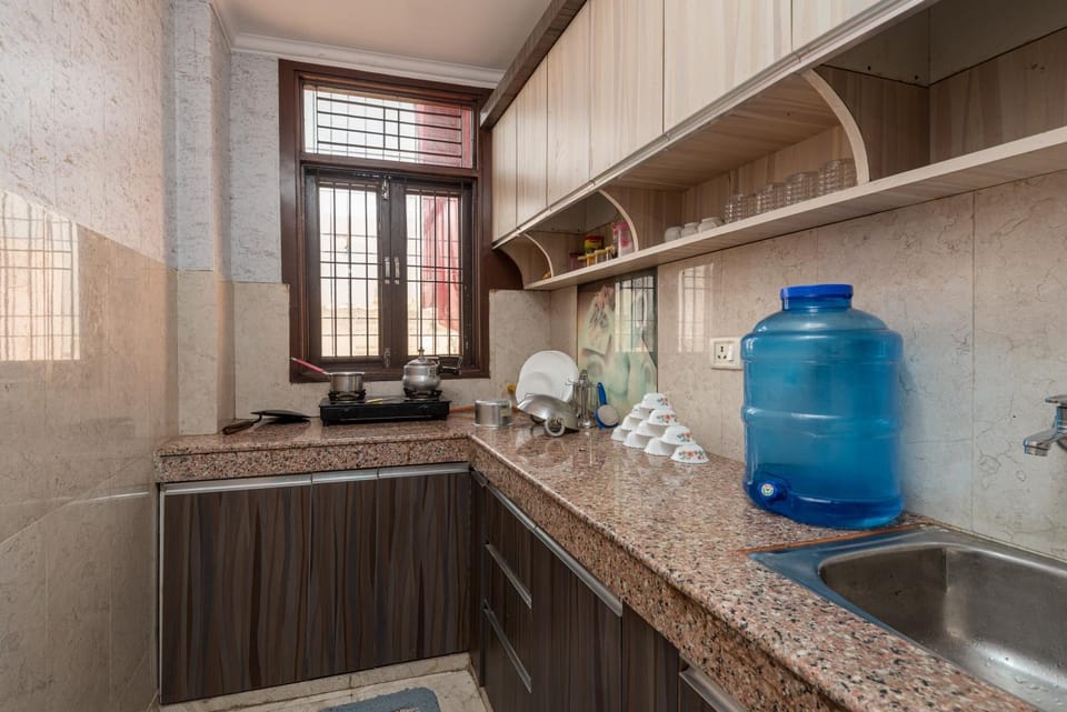 Kitchen or kitchenette, kitchen, kitchen