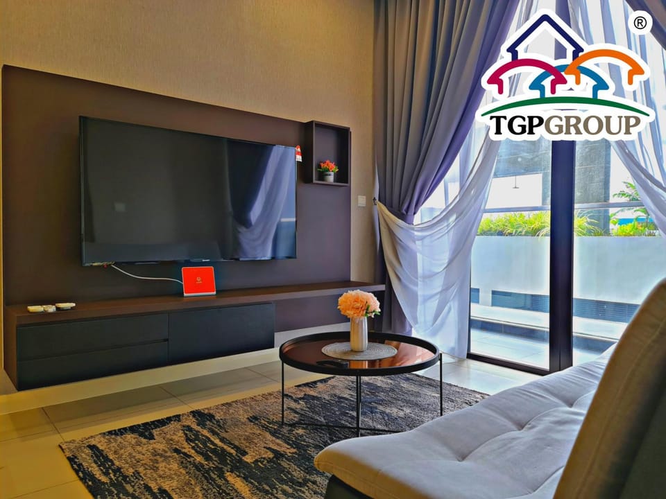 Communal lounge/ TV room, TV and multimedia, Living room, Seating area