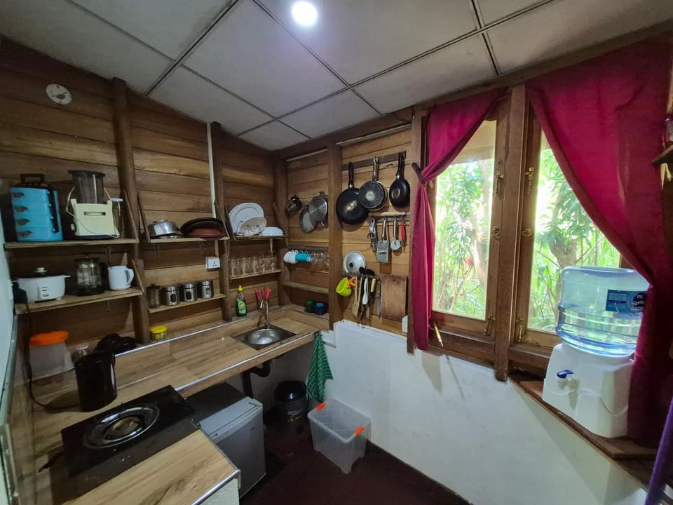 Private Cabin and private Kitchen - Experience serenity, and beautiful nature Cabin in Dambulla