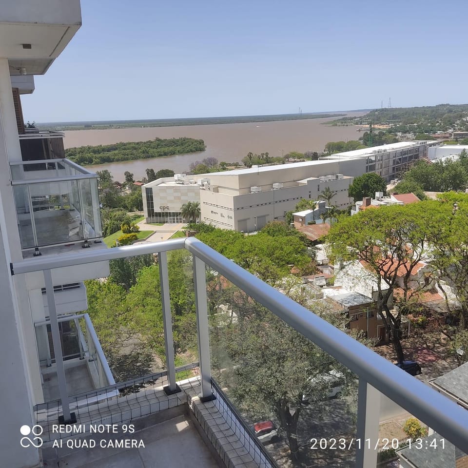Gaudium Apartment in Parana