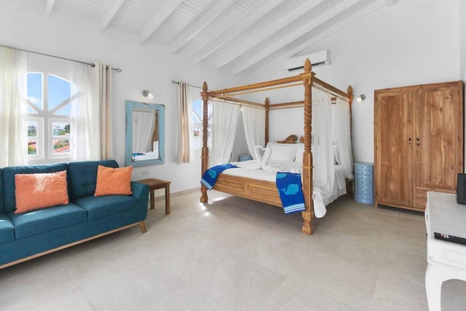 Beach Walk Residences Apartment hotel in Noord