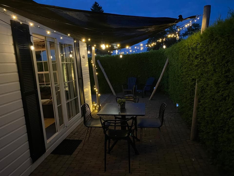 Property building, Night, View (from property/room), Balcony/Terrace, Dining area