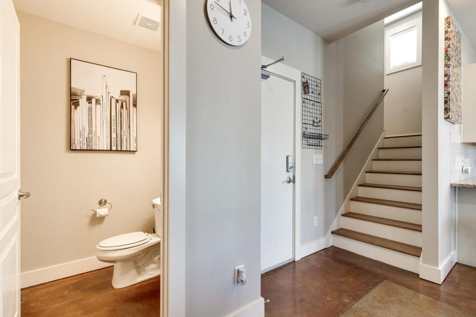 Toilet, Bathroom
