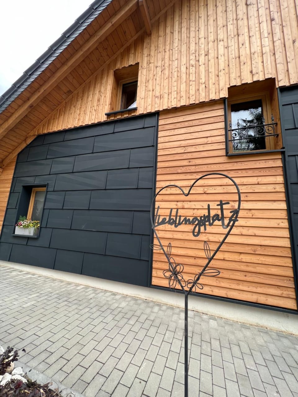 Property building, Day
