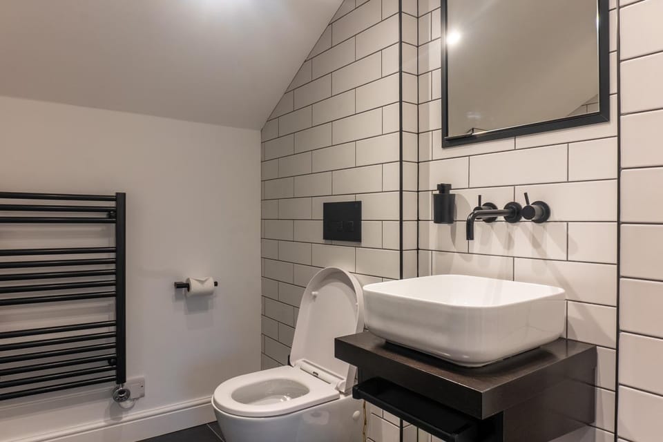Toilet, Bathroom