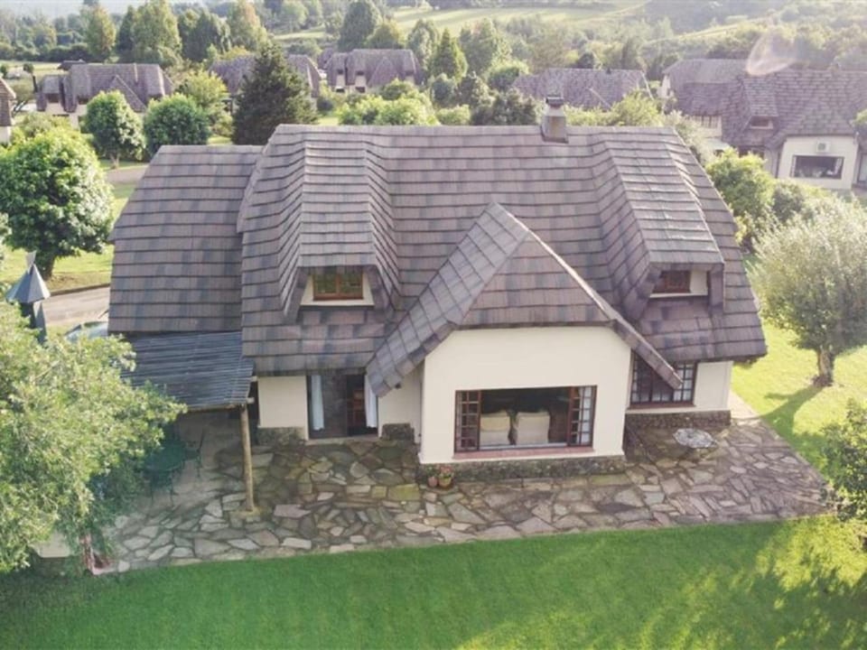19 Mount Champagne Chalet in KwaZulu-Natal