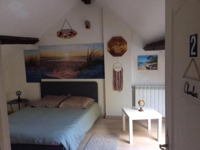 CHAMBRE PRIVÉE EN CENTRE VILLe Vacation rental in Île-de-France