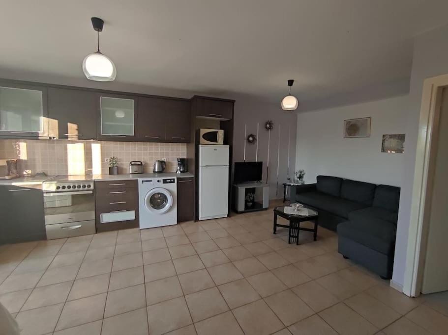 Petra House House in Decentralized Administration of the Aegean