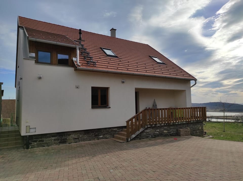 Ti-Tó Apartman Apartment in Hungary