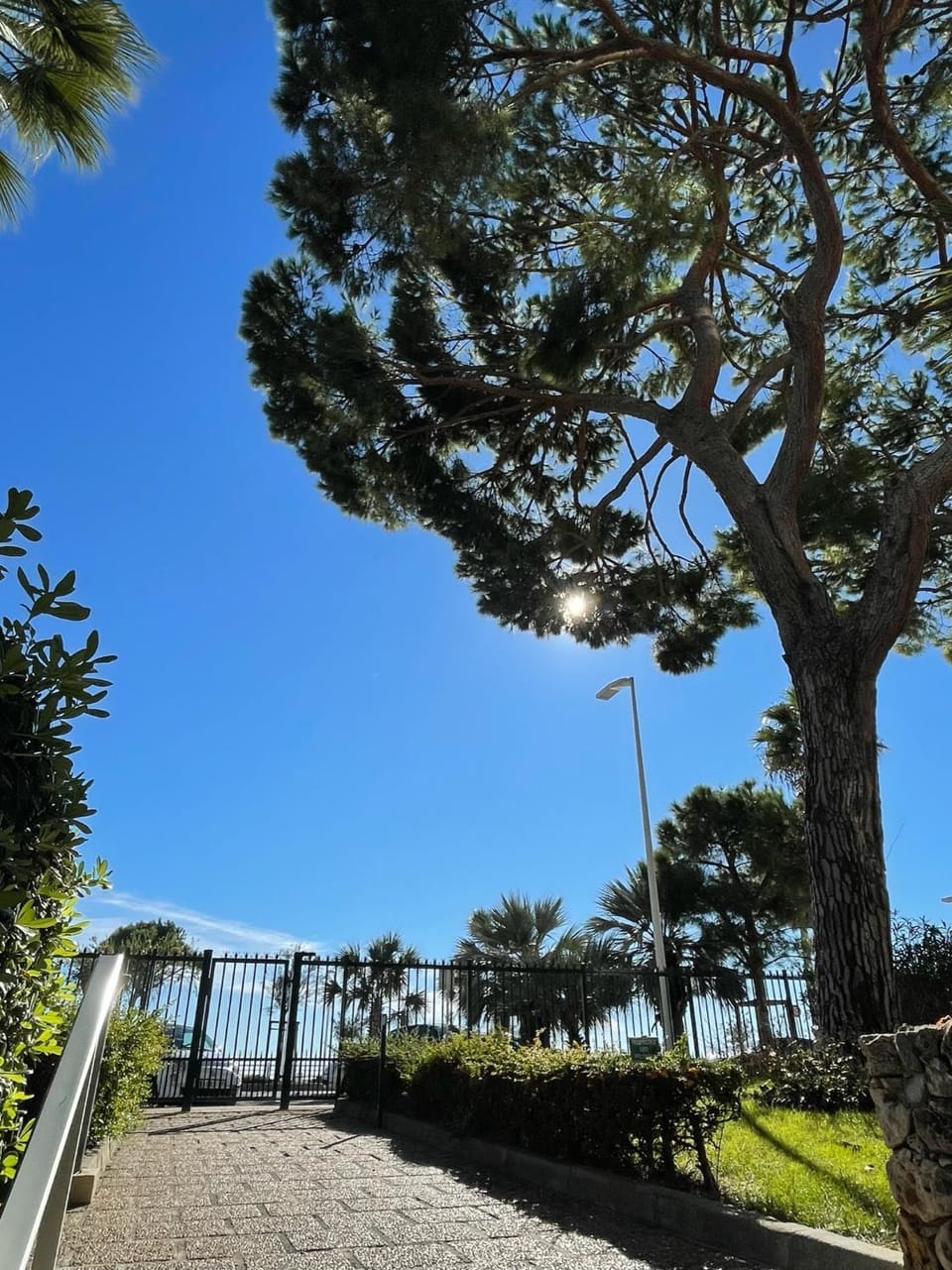 Facade/entrance, Day, Natural landscape, Sea view