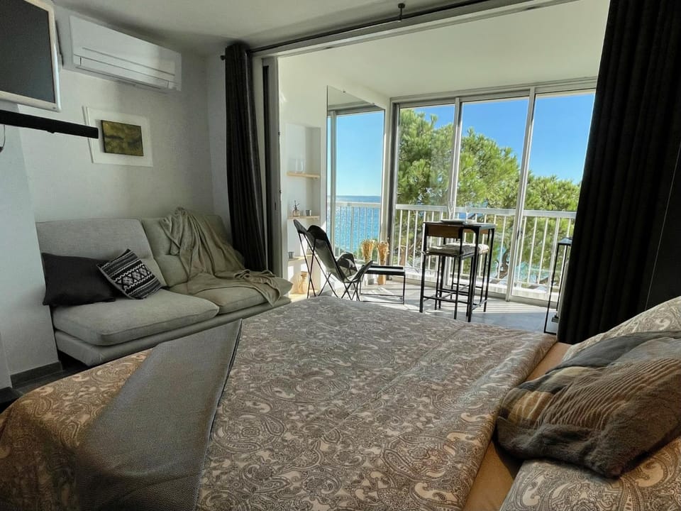 Bed, View (from property/room), Photo of the whole room
