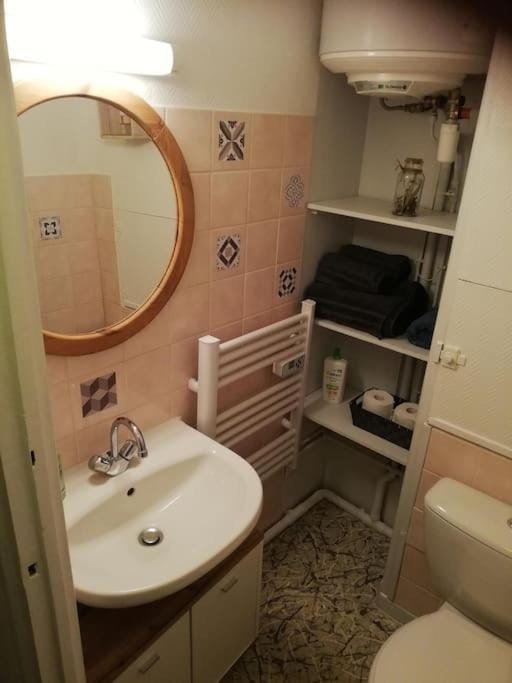 Nid douillet Univers pour 2 - Ski et rando Apartment in Auvergne-Rhône-Alpes