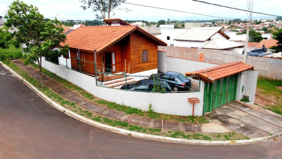 Casa em Brotas com Piscina e Churrasqueira House in Brotas