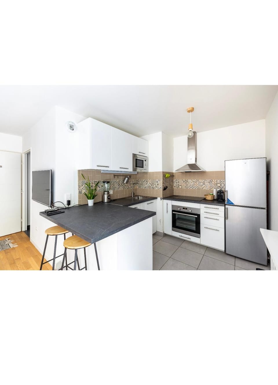 Chez Coumbi Apartment in Clichy