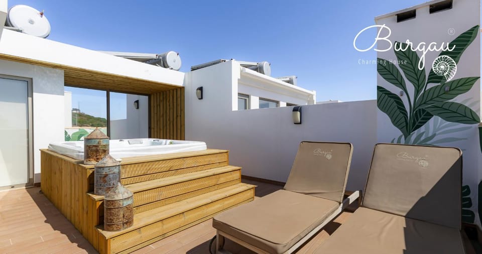 Burgau Charming House Loft Apartment in Luz
