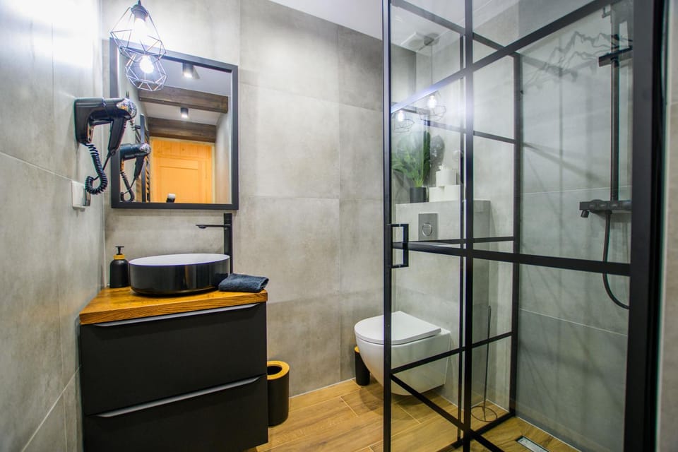 Shower, Bathroom, towels