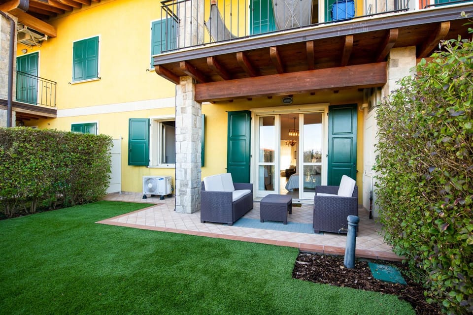 Property building, Patio, Day, Garden, Garden, View (from property/room), Garden view