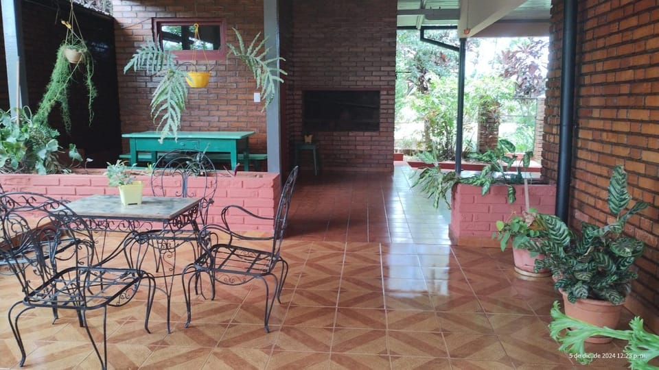 Revivir "LA CASA DE LOS ABUELOS" House in Misiones Province, Argentina