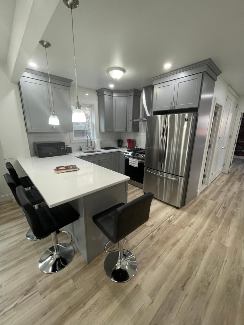 Kitchen or kitchenette, Dining area, minibar, pet friendly, stove