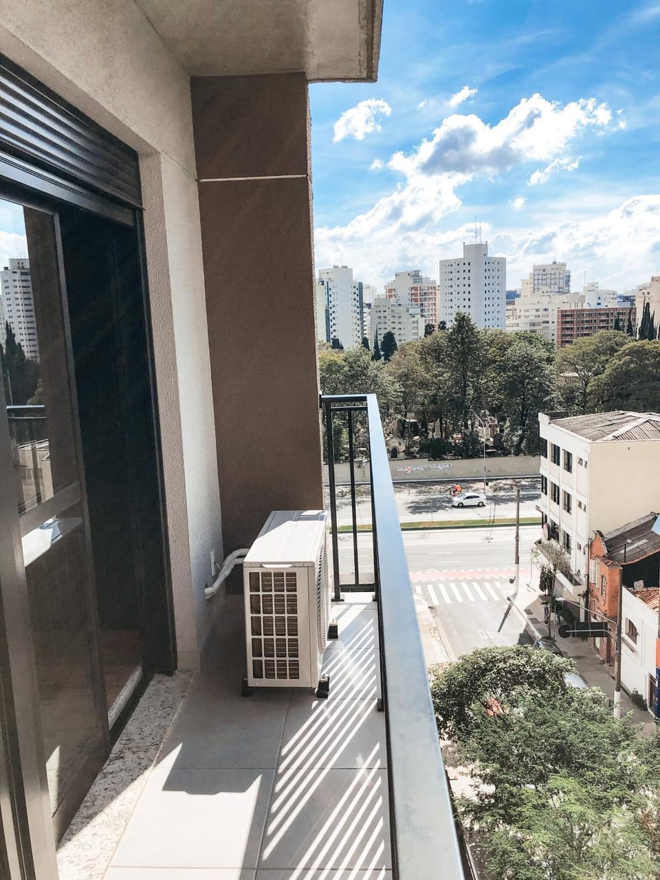 View (from property/room), Balcony/Terrace, City view