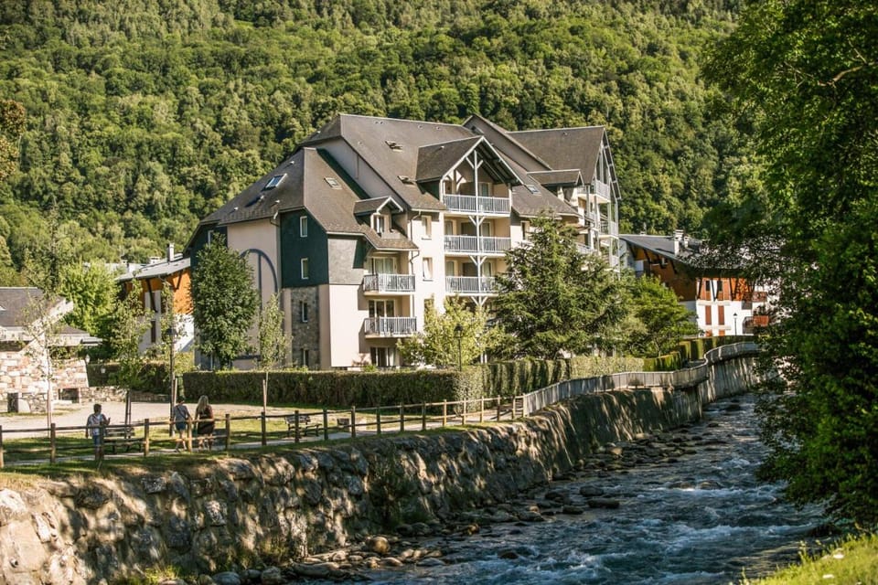Résidence Les Rives de L'Aure - maeva Home - Appartement 2 pièces 5 personnes - Sélection MAE-6737 Apartment in Saint-Lary-Soulan