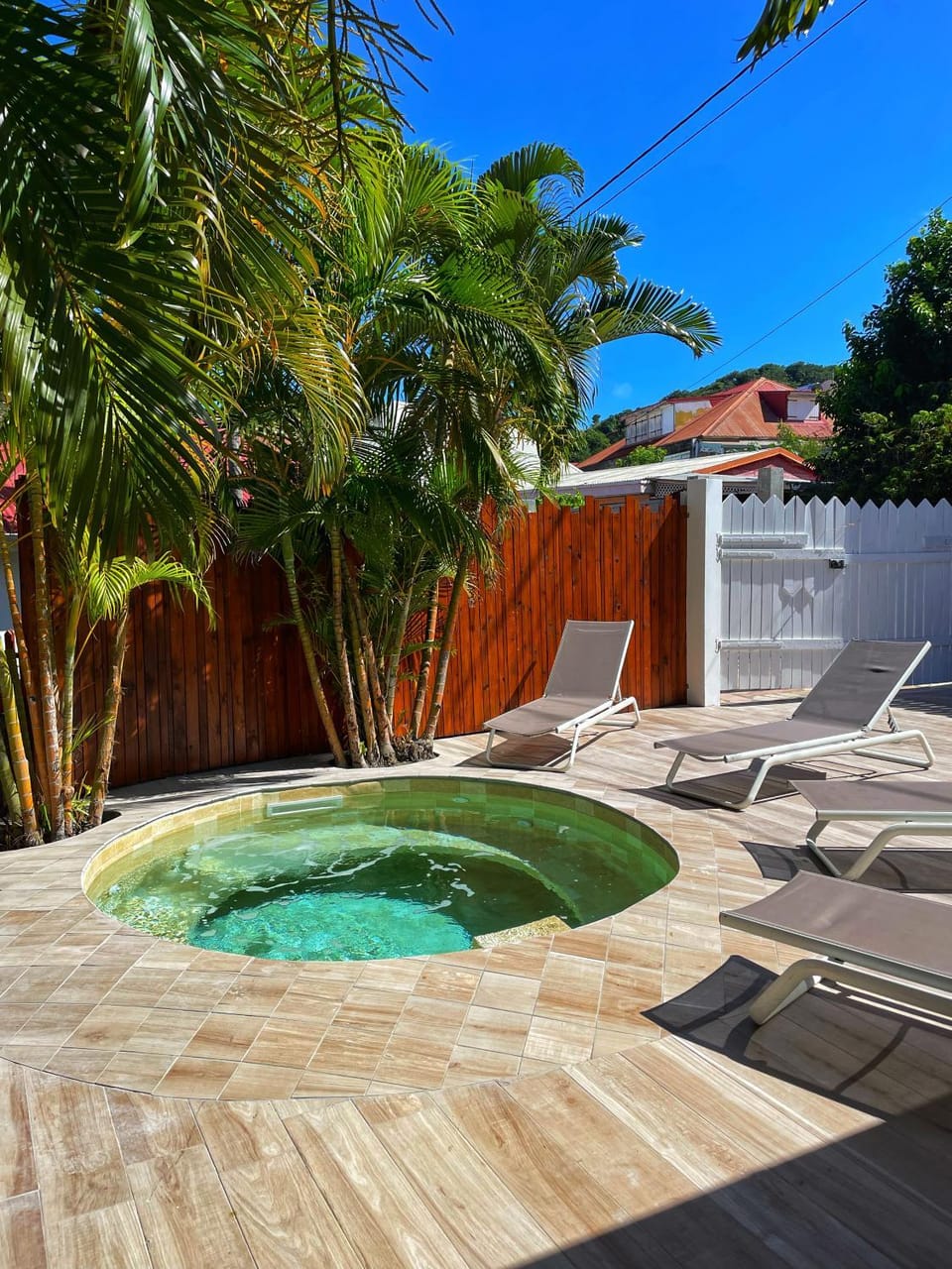Pool view, Swimming pool, Swimming pool, sunbed