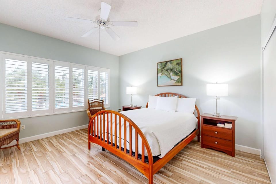 TOPS'L Summit 208 2 Bedroom Apartment in Miramar Beach