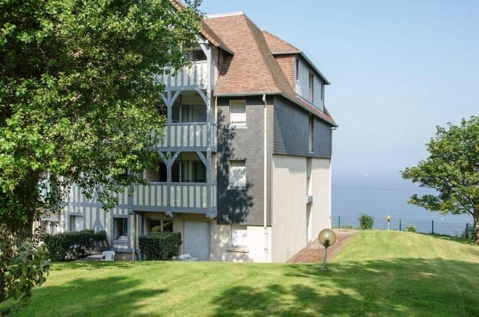Résidence Les Tamaris - maeva Home - Studio 4 Personnes Confort MAE-4205 Apartment in Trouville-sur-Mer
