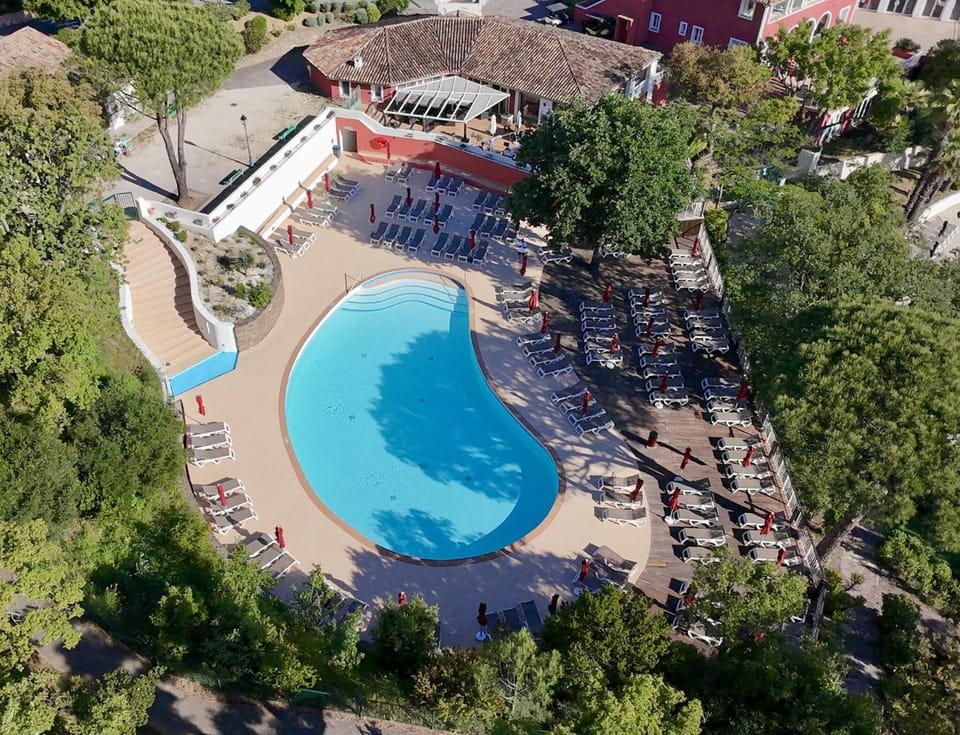 Les Bastides aux Restanques du Golfe de St Tropez - maeva Home - Bastide 8 personnes 3 chambres vue mer climatisée MAE-4242 Apartment in Grimaud