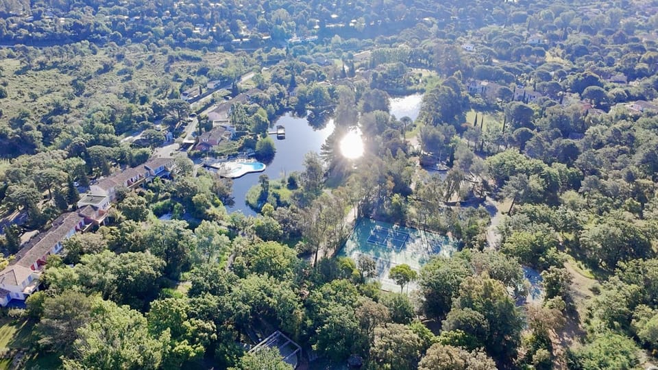 Les Bastides aux Restanques du Golfe de St Tropez - maeva Home - Bastide 8 personnes 3 chambres vue mer climatisée MAE-4242 Apartment in Grimaud