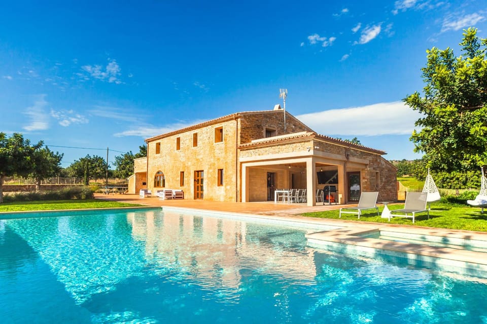 Ca'n Banyeta Villa in Llevant