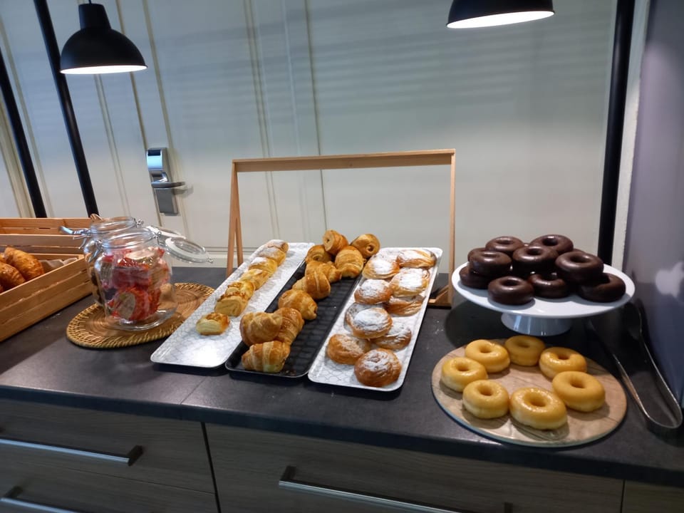 Buffet breakfast