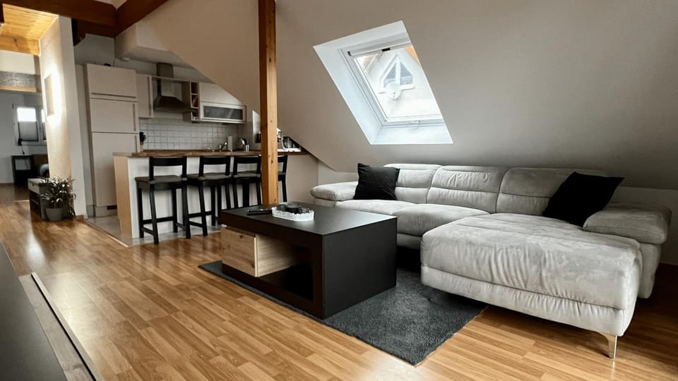 Kitchen or kitchenette, Living room, Seating area, Dining area, kitchen, kitchen
