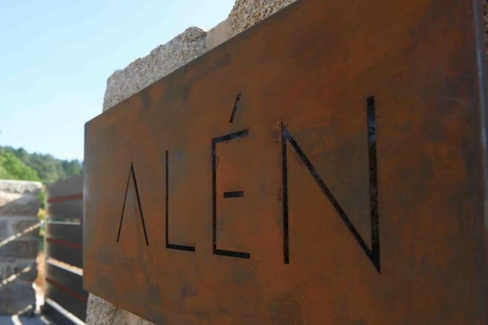 Casa dos Alén House in Galicia