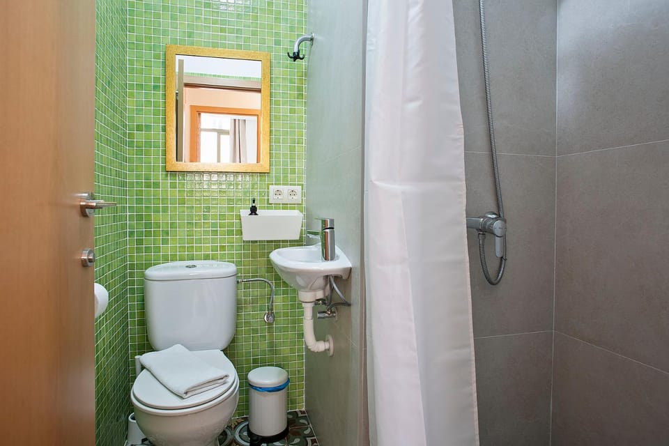 Beautiful apartment in Las Ramblas Barcelona 6pax Apartment in Barcelona