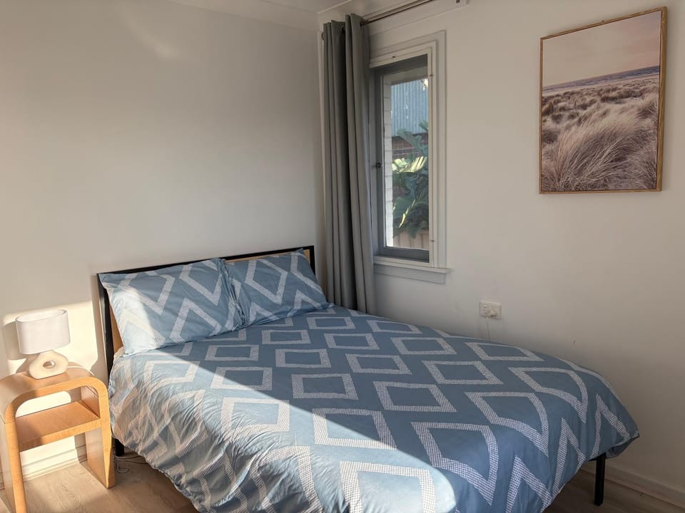 Caves Beach Holiday House House in Swansea