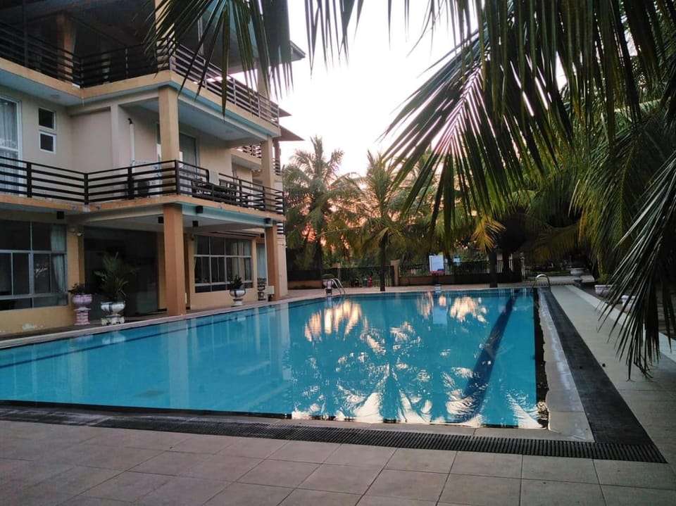 Sun Ray Rest House Bed and Breakfast in Sri Lanka