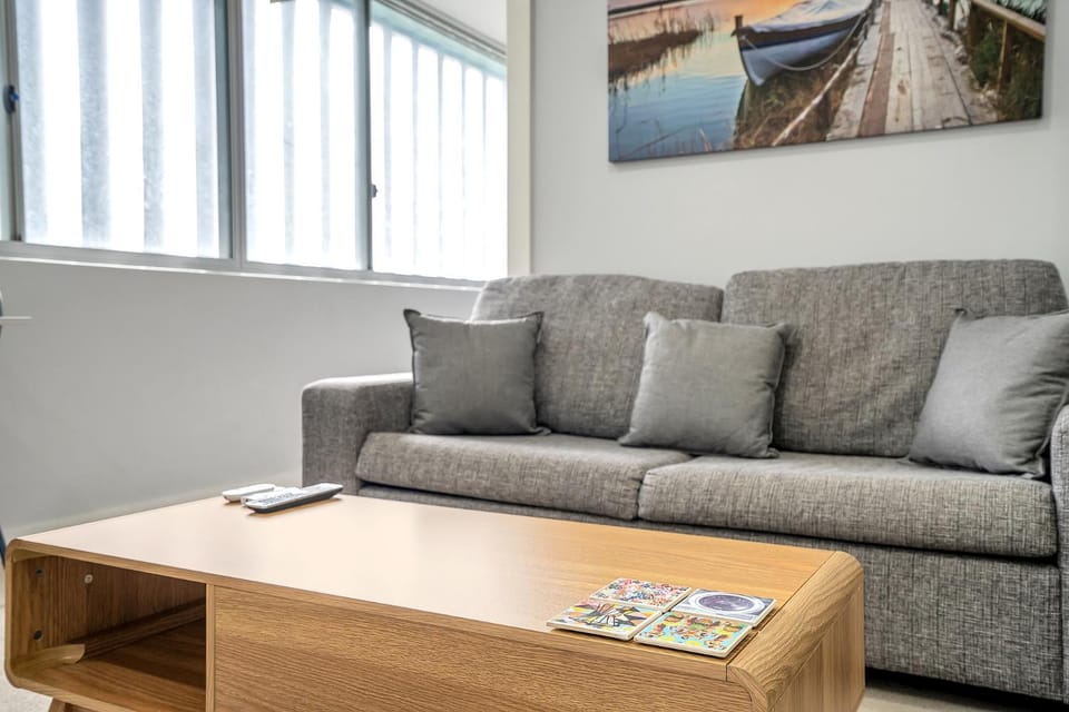 Bright 1 Bedroom unit in the heart of Manly Apartment in Manly