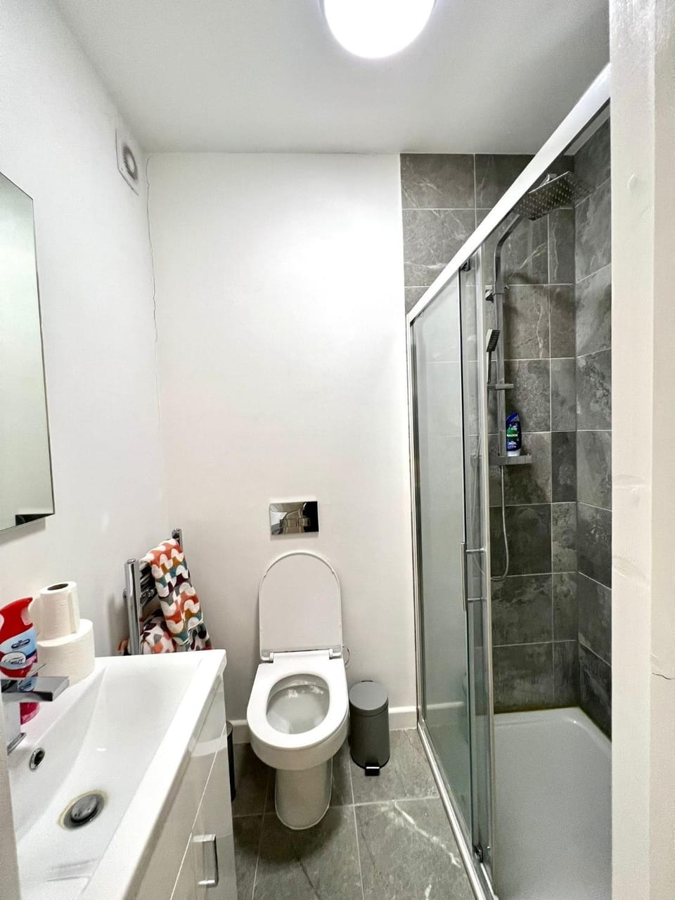 Dunamis Staycation 4 Vacation rental in Croydon