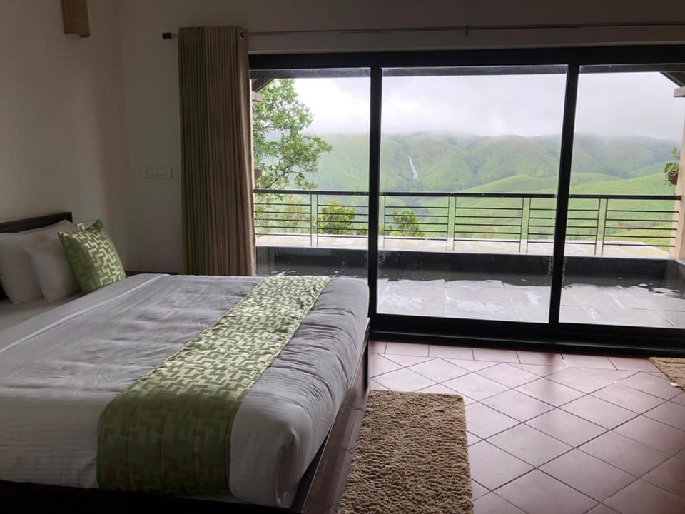 Bed, View (from property/room), Bedroom, Mountain view