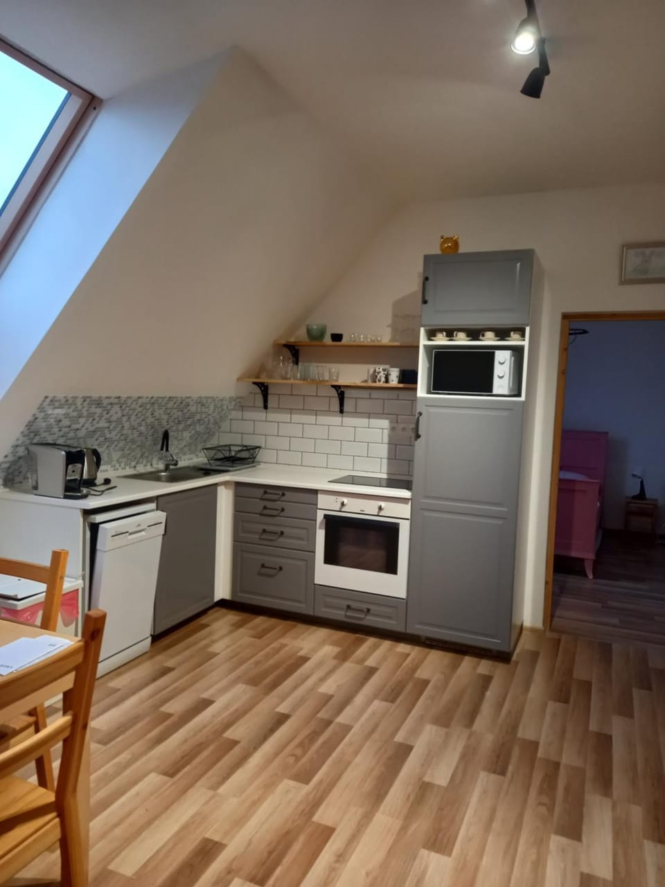 Kitchen or kitchenette