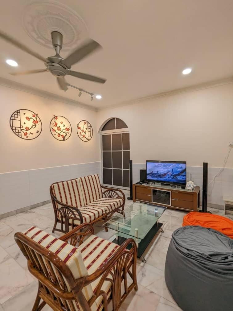 Cozy Spacious seremban Bangalow Taman Rasah 2085 House in Negeri Sembilan, Malaysia
