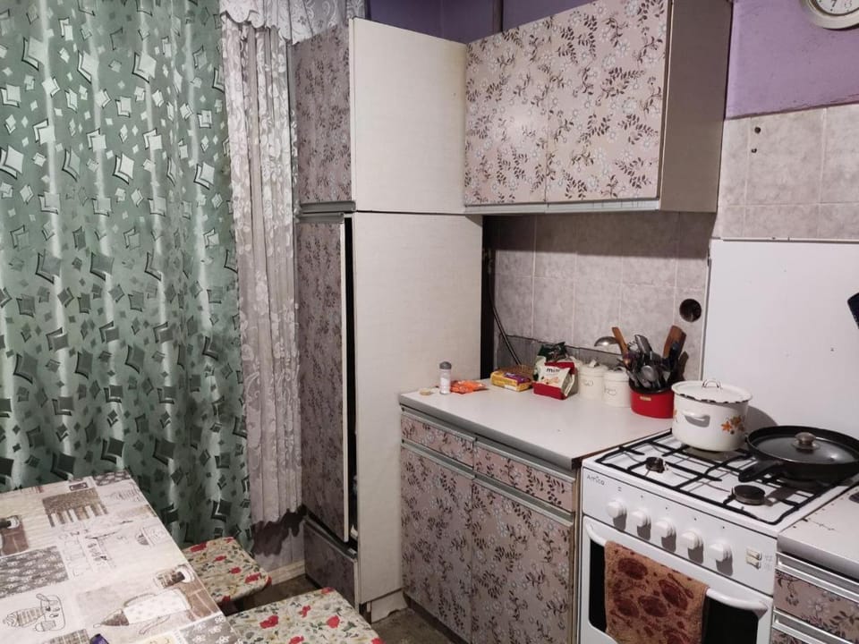 Dining area, kitchen